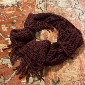 Knit Infinity Fringe Scarf